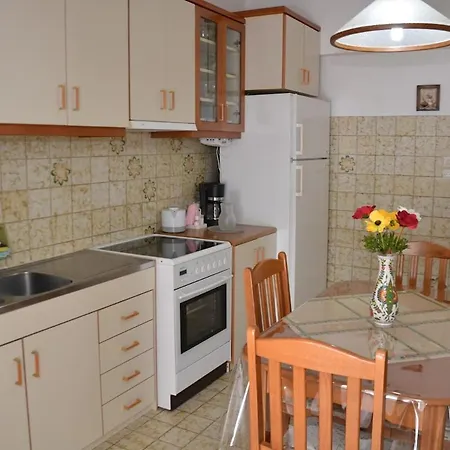 Apartment 90 Sqm 2 Bedroom Near Ixia *