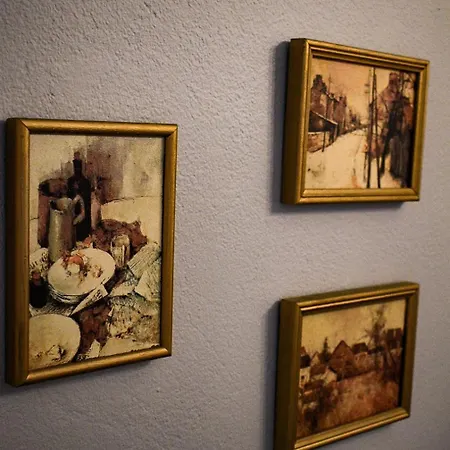90 Sqm 2 Bedroom Near Ixia דירה
